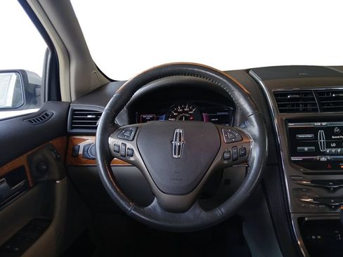Used 2015 Lincoln MKX FWD w/ Equipment Group 102A image 12
