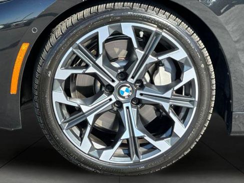 Used 2025 BMW 430i Coupe w/ M Sport Package image 25