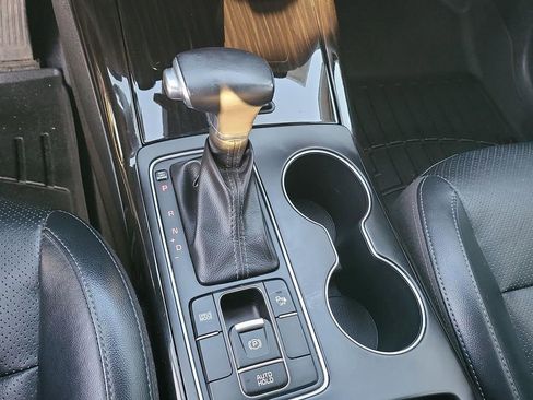 Used 2019 Kia Sorento EX image 8