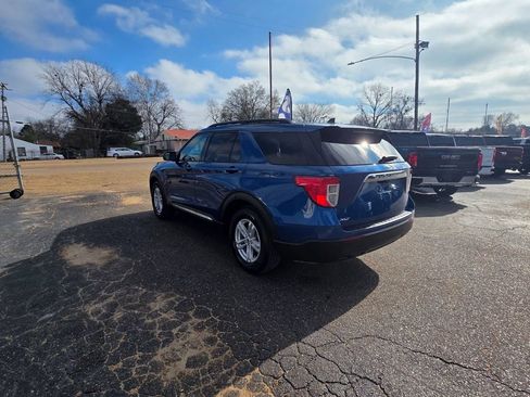 Used 2021 Ford Explorer XLT RWD image 5