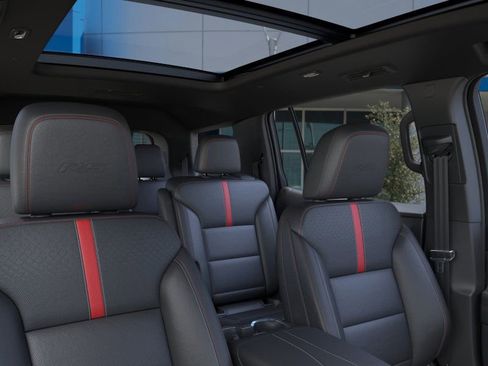 New 2026 Chevrolet Traverse RS w/ LPO, Floor Liner Package image 24