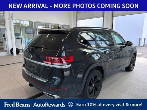 Used 2023 Volkswagen Atlas SE w/ Black Wheel Package AWD/4WD image 4