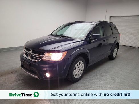 Used 2019 Dodge Journey SE w/ Connectivity Group FWD image 1