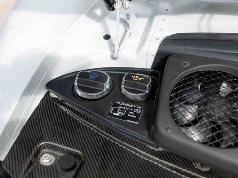 Used 2016 Porsche 911 GT3 RS image 94