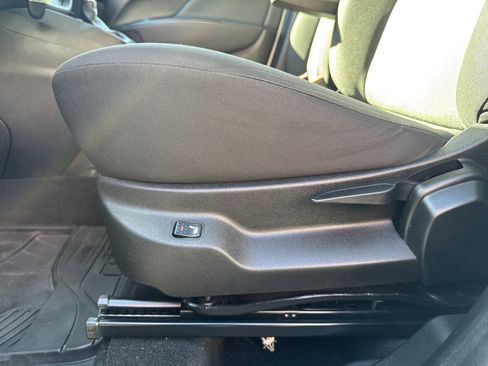 Used 2018 RAM ProMaster City SLT w/ Mopar Trailer Tow Group image 15