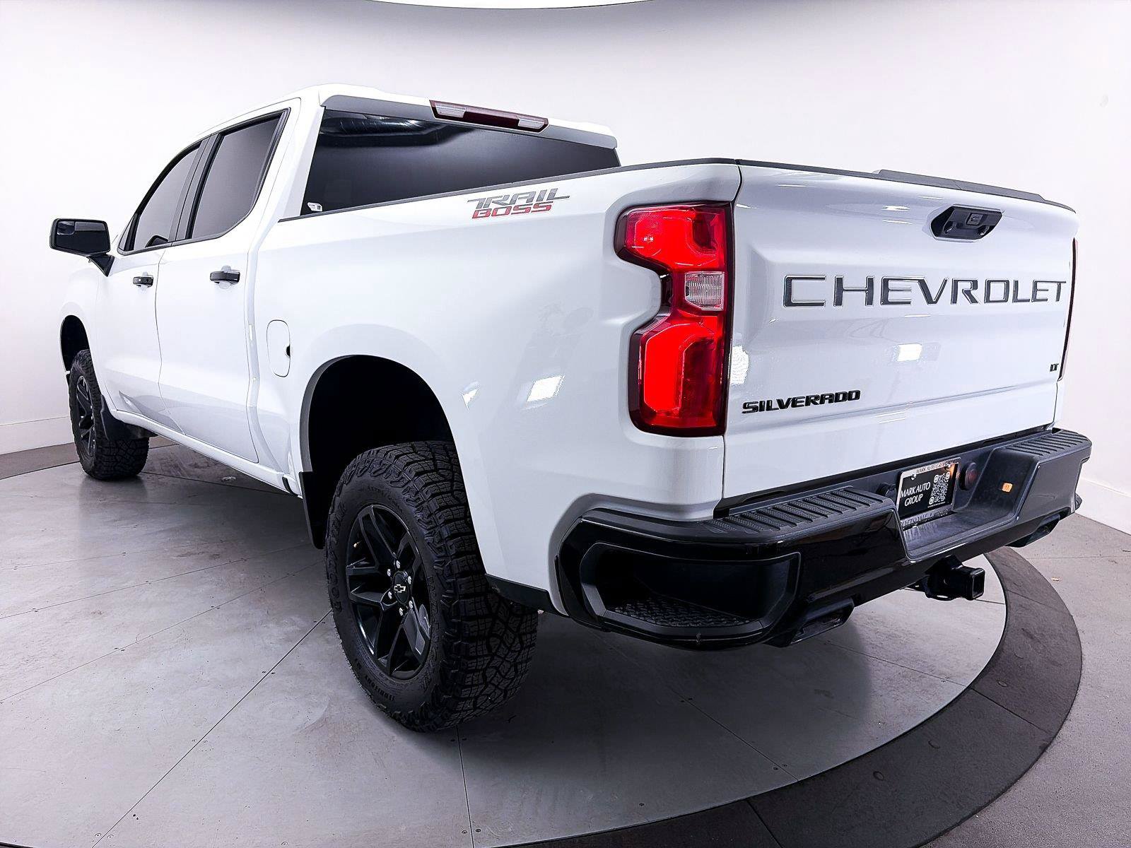 Used 2023 Chevrolet Silverado 1500 LT Trail Boss w/ Protection Package AWD/4WD image 16