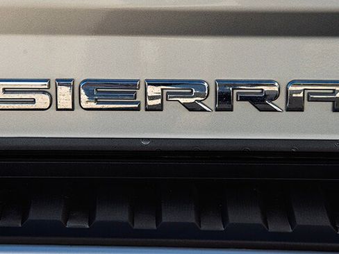 Used 2018 GMC Sierra 1500 Denali image 17