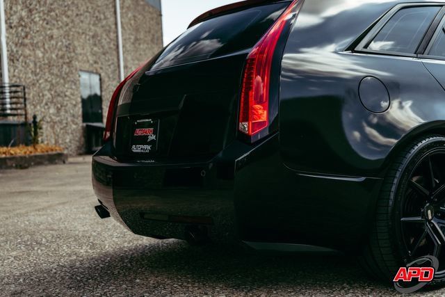 Used 2014 Cadillac CTS V RWD image 56