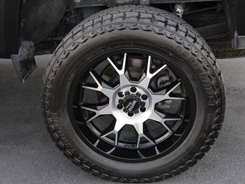 Used 2021 GMC Canyon Denali image 42
