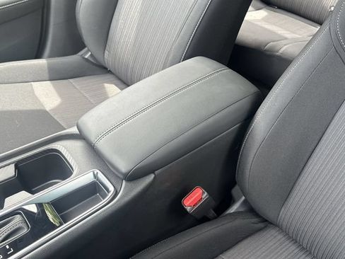 Certified 2025 Nissan Sentra SV w/ Trunk Package FWD image 20