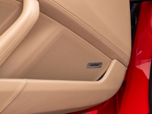 Used 2022 Porsche 911 Carrera image 15