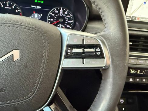 Used 2022 Kia Telluride SX w/ Towing Package FWD image 36