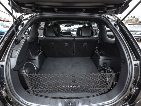 Used 2019 Mitsubishi Outlander GT AWD/4WD image 35