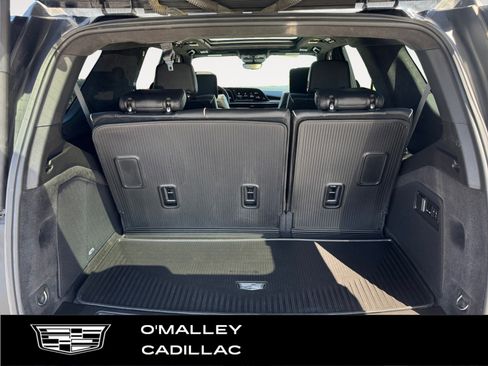 Certified 2023 Cadillac Escalade Sport Platinum w/ LPO, ONYX Package AWD/4WD image 12