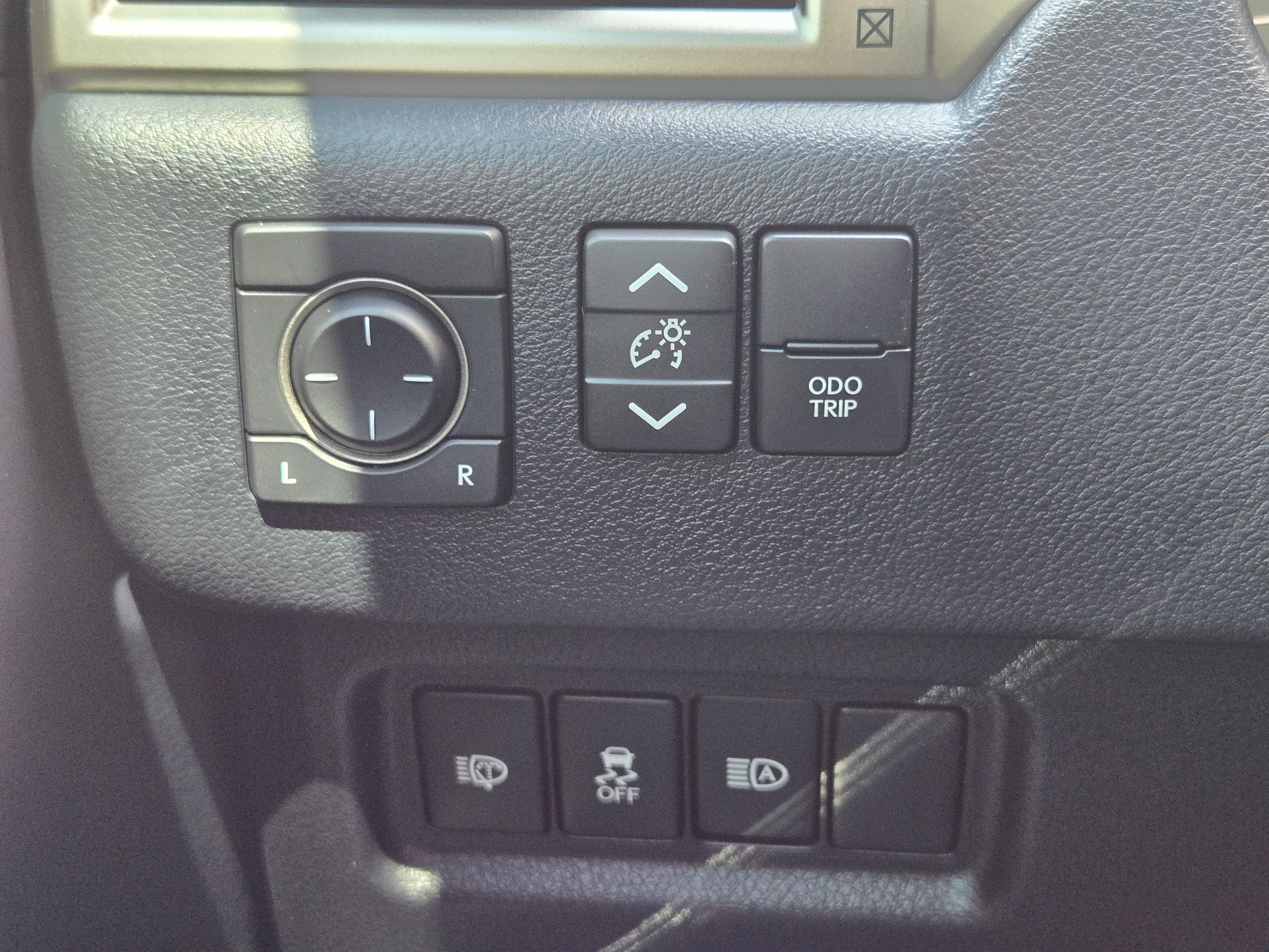 Used 2020 Lexus GX 460 Premium AWD/4WD image 23
