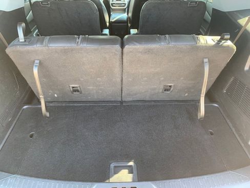 Used 2023 Ford Explorer XLT w/ Equipment Group 202A image 28