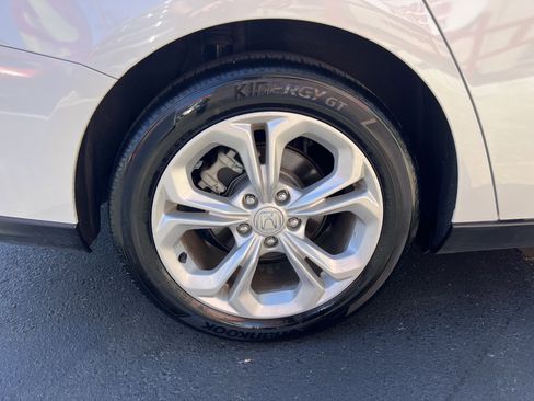 Used 2024 Honda Accord LX image 9