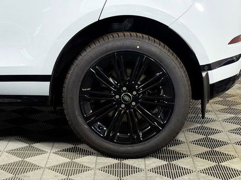 New 2026 Land Rover Range Rover Evoque Dynamic SE AWD/4WD image 15