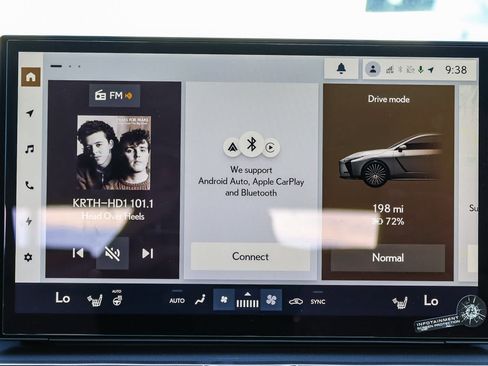New 2026 Lexus ES 350e w/ Convenience Package FWD image 17