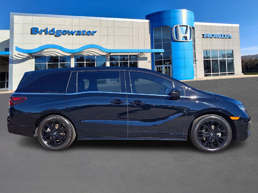 Used 2025 Honda Odyssey Sport-L image 7