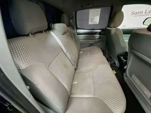 Used 2013 Toyota Tacoma 4x4 Double Cab w/ SR5 Pkg image 24