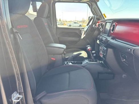 Used 2023 Jeep Gladiator Rubicon w/ Trailer Tow Package image 23