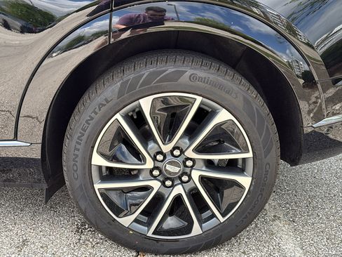 New 2026 Cadillac Optiq Sport 2 w/ LPO, Floor Liner Package AWD/4WD image 31