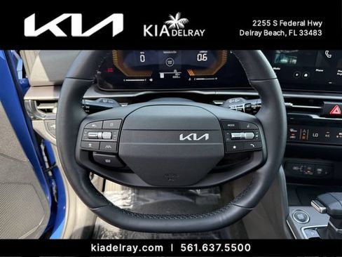 Used 2026 Kia Sportage EX w/ EX Panorama Roof Package FWD image 29