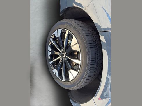 New 2026 Volvo XC60 B5 Plus w/ Protection Package Premier image 19