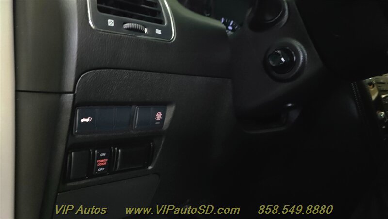 Used 2020 Nissan Armada SV w/ Driver Package RWD image 27