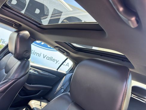 Used 2025 Cadillac CT5 Sport RWD image 17