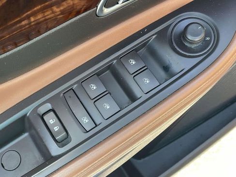 Used 2016 Buick Encore Leather w/ Experience Buick Package FWD image 17
