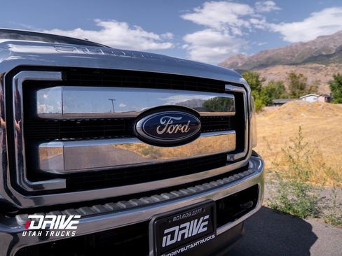 Used 2012 Ford F350 Lariat w/ Lariat Interior Pkg image 8