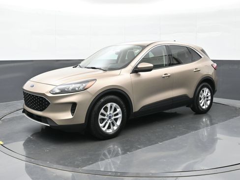 Used 2020 Ford Escape SE FWD image 8