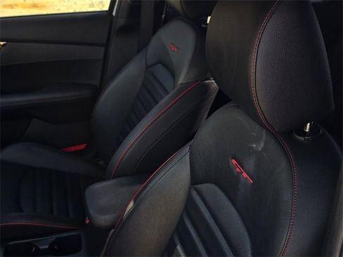 Used 2023 Kia Forte GT w/ GT2 Package image 22
