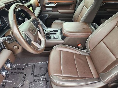 Used 2023 GMC Sierra 1500 Denali image 4