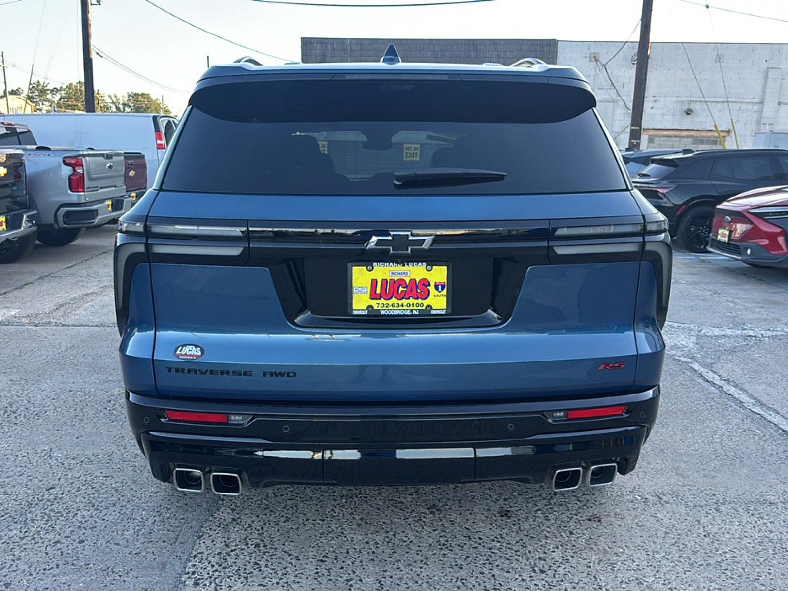Used 2024 Chevrolet Traverse RS w/ LPO, Floor Liner Package AWD/4WD image 6