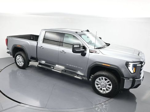 Used 2024 GMC Sierra 3500 SLE w/ SLE Value Package AWD/4WD image 25
