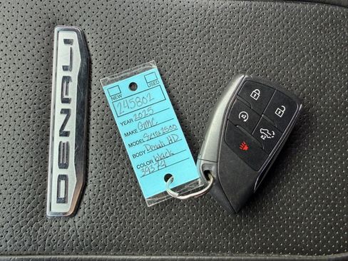 Used 2025 GMC Sierra 2500 Denali w/ Technology Package image 45