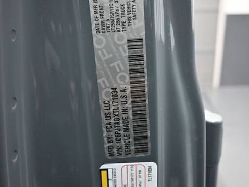 New 2026 Jeep Gladiator Sport AWD/4WD image 9