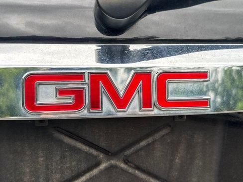 Used 2016 GMC Acadia SLT w/ Open Road Package FWD image 7