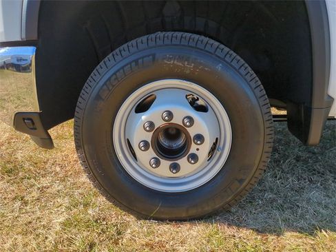 New 2026 Chevrolet Silverado 3500 W/T w/ WT Convenience Package image 10