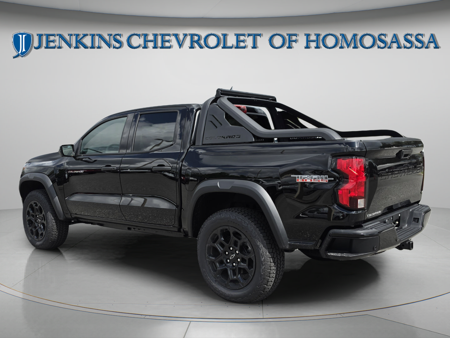 New 2026 Chevrolet Colorado Trail Boss w/ Midnight Edition AWD/4WD image 8