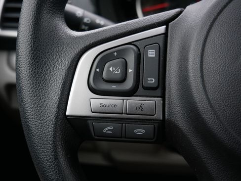 Used 2018 Subaru Forester 2.5i Premium w/ All-Weather Package image 29