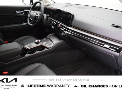New 2027 Kia Sportage SX Prestige AWD/4WD image 16