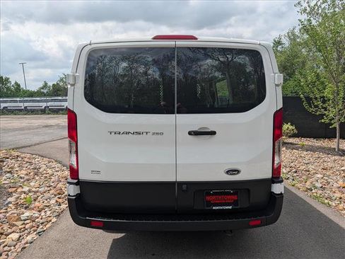 Used 2024 Ford Transit 250 Low Roof w/ Exterior Upgrade Package RWD image 4