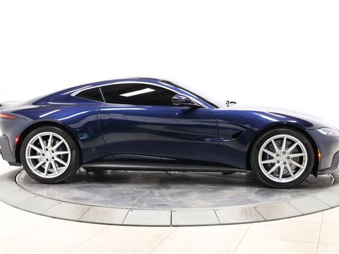 Used 2019 Aston Martin V8 Vantage Coupe RWD image 57