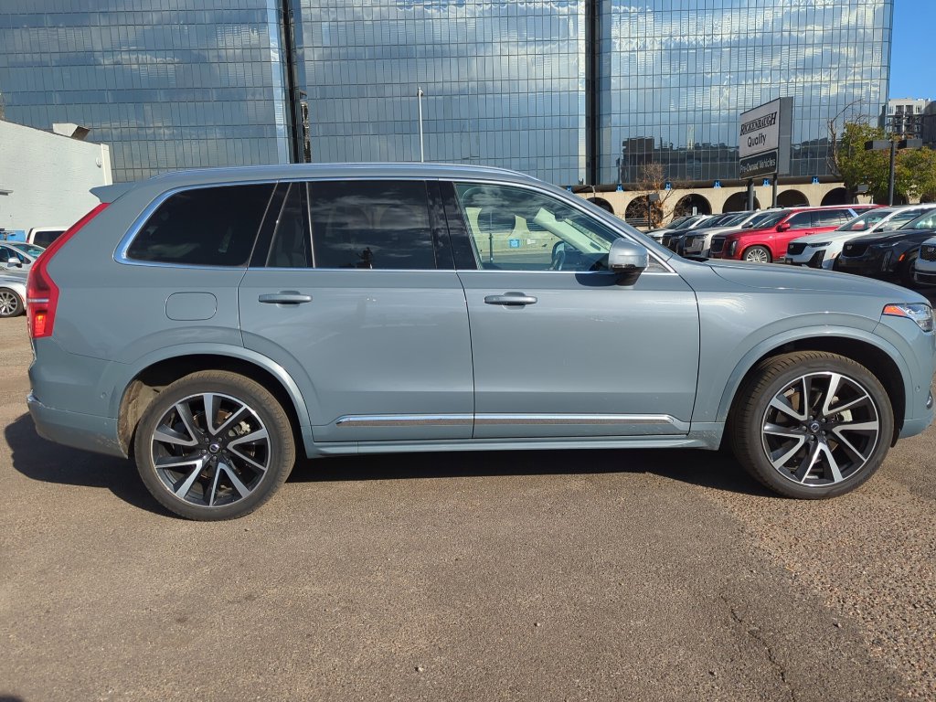 Used 2023 Volvo XC90 B6 Plus w/ Protection Package AWD/4WD image 8