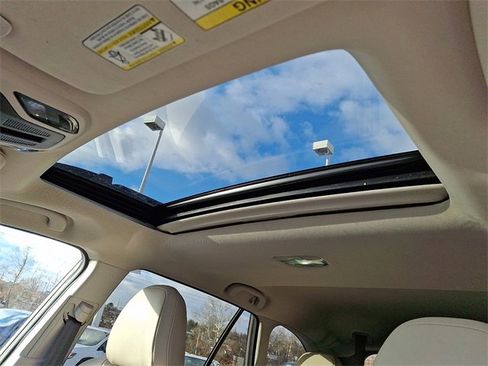 Used 2020 Subaru Outback Limited image 15