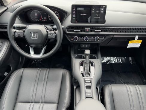 New 2026 Honda HR-V EX-L image 13